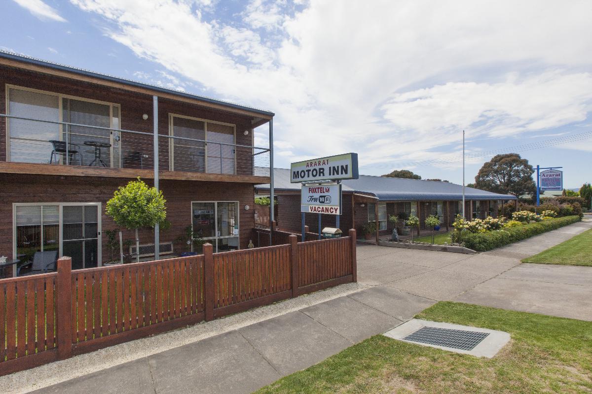 Ararat Motor Inn Exterior photo